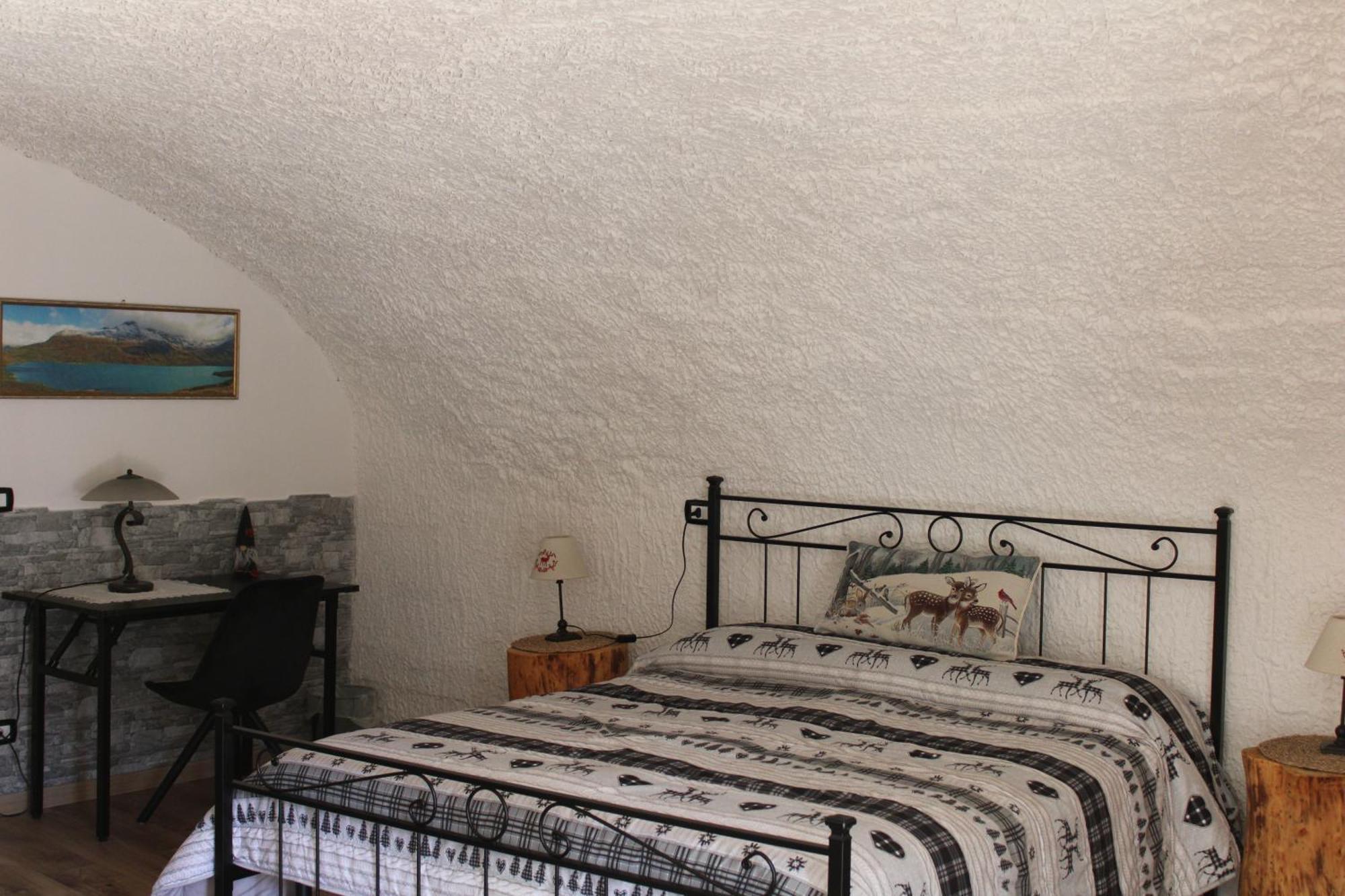 B&B La Meridiana モンチェニージオ エクステリア 写真